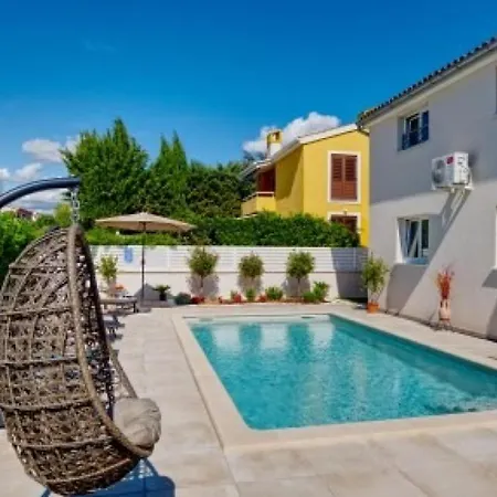 Nata By Guide Villa Štinjan