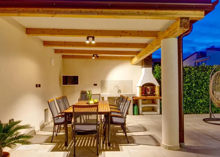 Nata By Guide Villa Pula