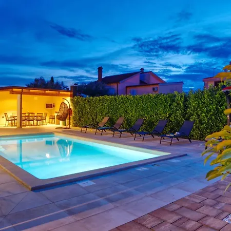 빌라 Nata By Guide 풀라