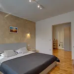 Nata By Guide Villa *