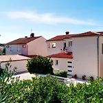 Villa Nata By Guide